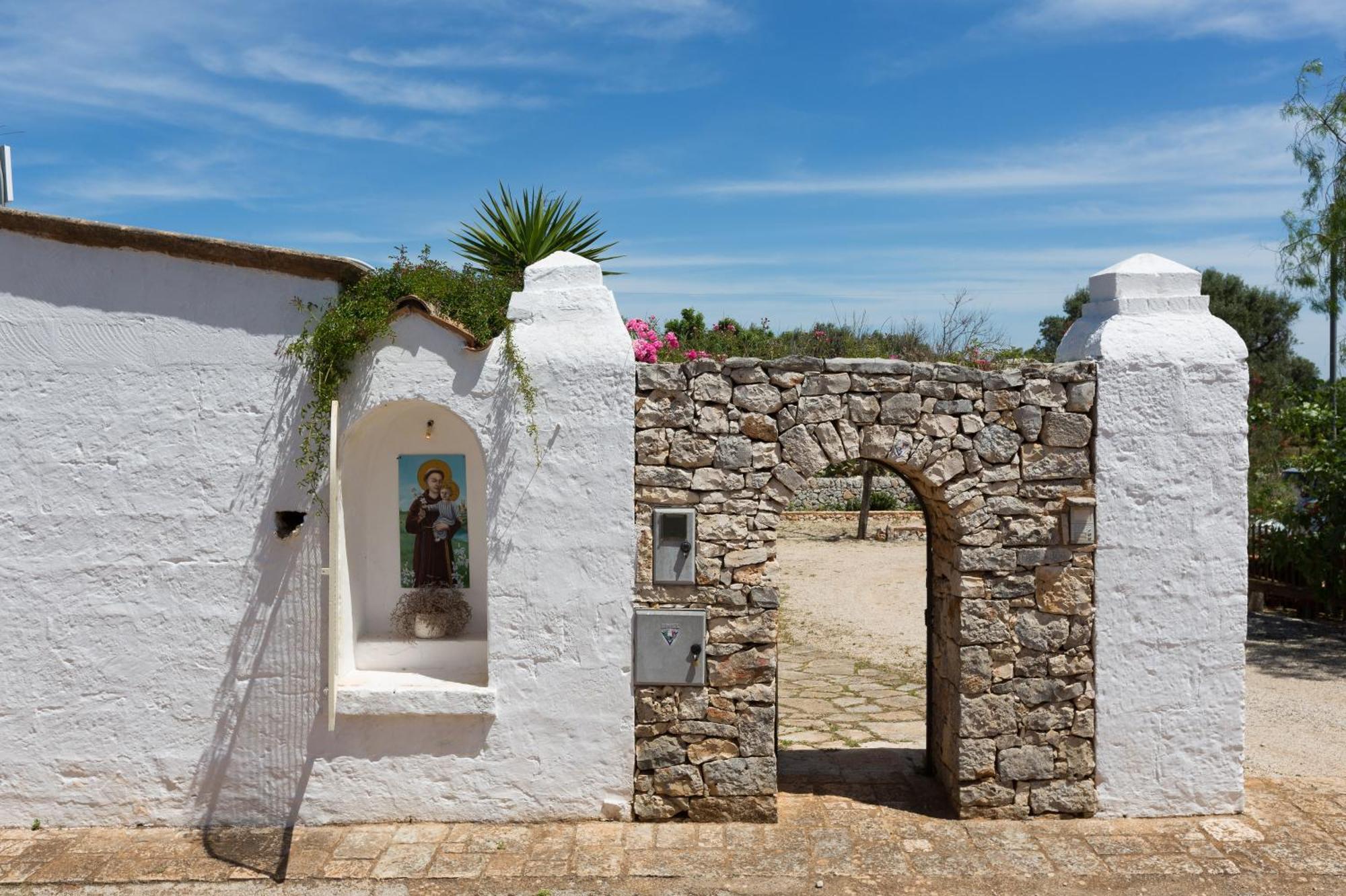 La Corte Della Masseria Сан-Вито-деи- Норманни Экстерьер фото